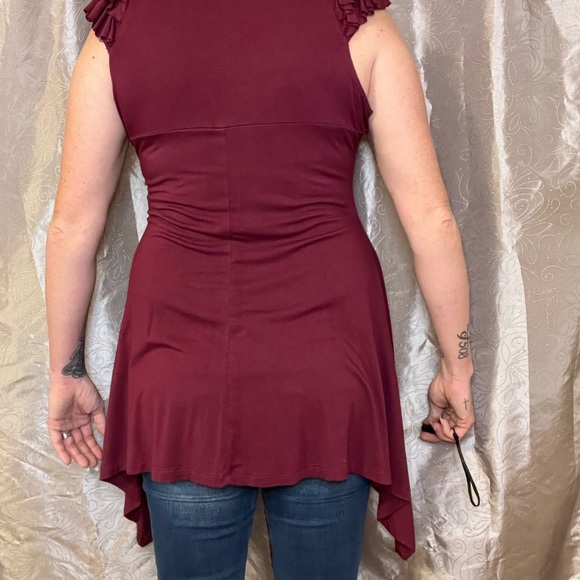 Maroon Blouse - Picture 3 of 4